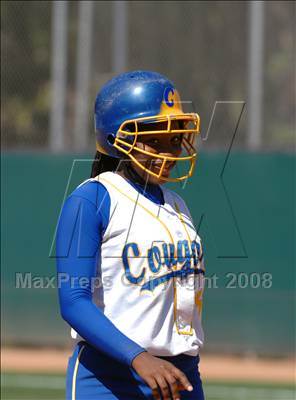 Thumbnail 3 in Lincoln vs. Crenshaw (CIF LA City Section Invitational) photogallery.