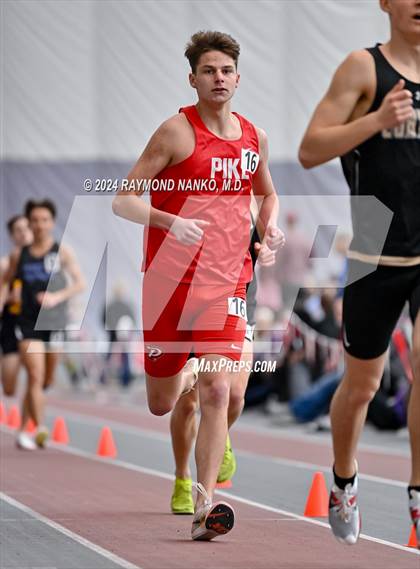 Thumbnail 2 in Red Devil Classic (3200 Meter) photogallery.