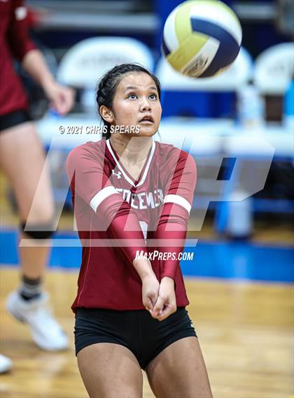 Thumbnail 2 in St. John Lutheran vs. Redeemer Christian photogallery.