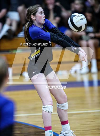 Thumbnail 1 in St. John Lutheran vs. Redeemer Christian photogallery.