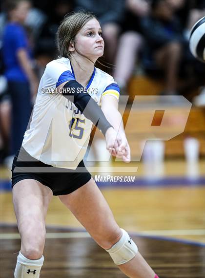 Thumbnail 3 in St. John Lutheran vs. Redeemer Christian photogallery.