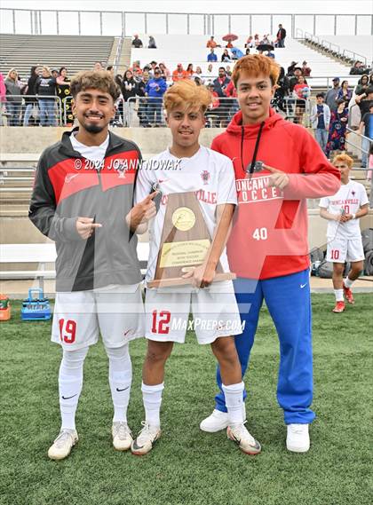 Thumbnail 1 in Duncanville vs. Cypress Woods (UIL 6A Regional Final) photogallery.