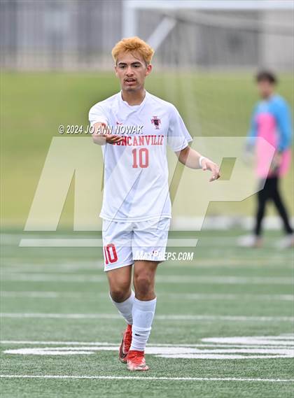 Thumbnail 1 in Duncanville vs. Cypress Woods (UIL 6A Regional Final) photogallery.