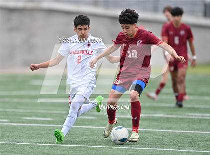 Thumbnail 2 in Duncanville vs. Cypress Woods (UIL 6A Regional Final) photogallery.