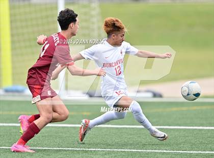 Thumbnail 1 in Duncanville vs. Cypress Woods (UIL 6A Regional Final) photogallery.
