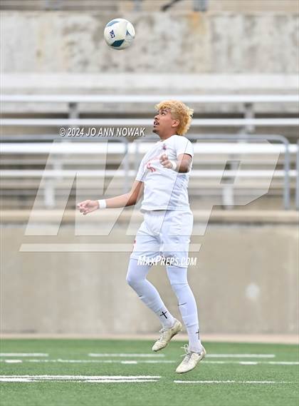 Thumbnail 3 in Duncanville vs. Cypress Woods (UIL 6A Regional Final) photogallery.