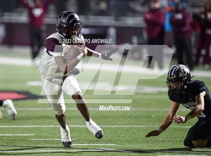 Thumbnail 1 in Tenaha @ Dawson (UIL Football 2A Division II Region III Area)  photogallery.