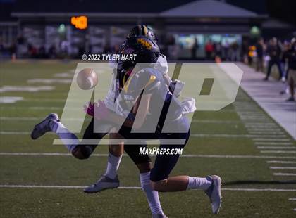 Thumbnail 2 in Lebanon vs. Mooresville (IHSAA 4A Sectional First Round) photogallery.