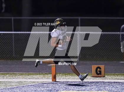 Thumbnail 3 in Lebanon vs. Mooresville (IHSAA 4A Sectional First Round) photogallery.