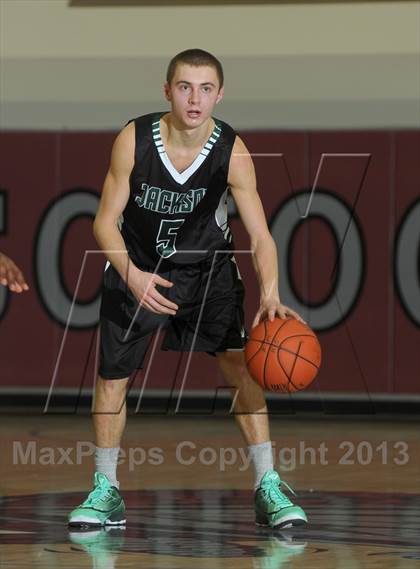 Thumbnail 3 in Columbia Christian vs. Jackson (MaxPreps Holiday Classic) photogallery.