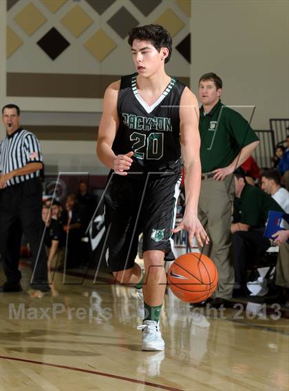 Thumbnail 3 in Columbia Christian vs. Jackson (MaxPreps Holiday Classic) photogallery.
