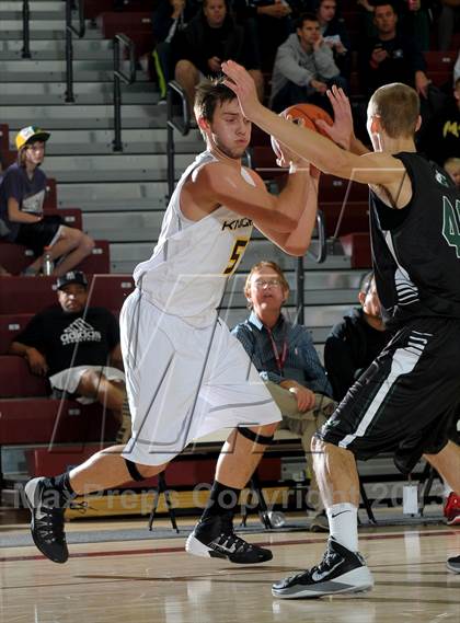 Thumbnail 1 in Columbia Christian vs. Jackson (MaxPreps Holiday Classic) photogallery.