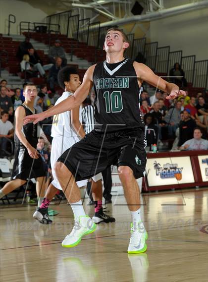 Thumbnail 1 in Columbia Christian vs. Jackson (MaxPreps Holiday Classic) photogallery.
