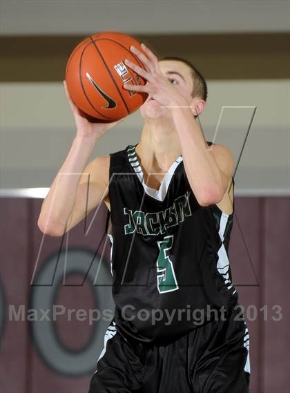 Thumbnail 3 in Columbia Christian vs. Jackson (MaxPreps Holiday Classic) photogallery.