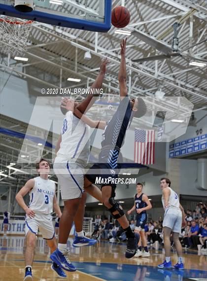 Thumbnail 2 in Hamilton Heights Christian Academy @ McCallie (Dr Pepper Classic) photogallery.