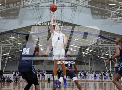 Thumbnail 2 in Hamilton Heights Christian Academy @ McCallie (Dr Pepper Classic) photogallery.