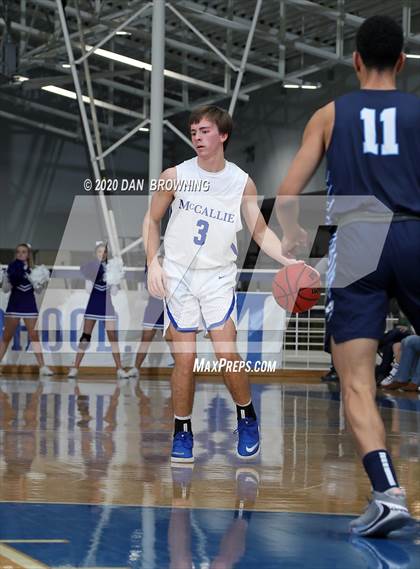 Thumbnail 3 in Hamilton Heights Christian Academy @ McCallie (Dr Pepper Classic) photogallery.
