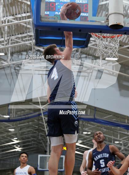 Thumbnail 2 in Hamilton Heights Christian Academy @ McCallie (Dr Pepper Classic) photogallery.