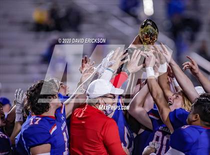 Thumbnail 3 in Graham vs Perryton (UIL 4A Area Playoff) photogallery.