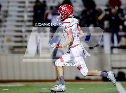 Thumbnail 1 in Graham vs Perryton (UIL 4A Area Playoff) photogallery.