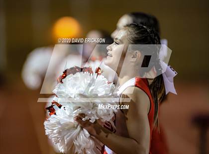 Thumbnail 2 in Graham vs Perryton (UIL 4A Area Playoff) photogallery.