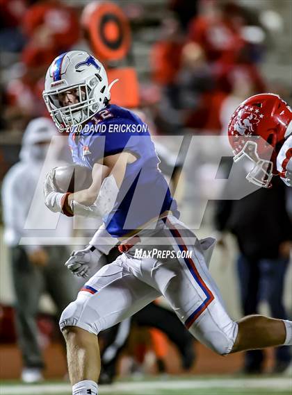Thumbnail 1 in Graham vs Perryton (UIL 4A Area Playoff) photogallery.