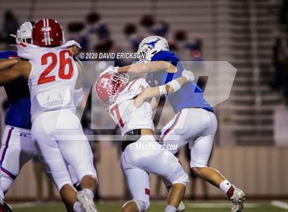 Thumbnail 2 in Graham vs Perryton (UIL 4A Area Playoff) photogallery.