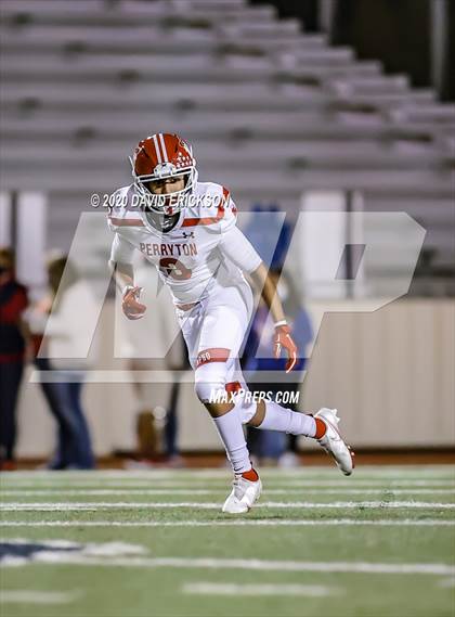 Thumbnail 3 in Graham vs Perryton (UIL 4A Area Playoff) photogallery.