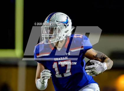 Thumbnail 1 in Graham vs Perryton (UIL 4A Area Playoff) photogallery.