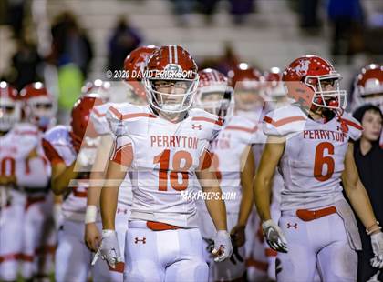 Thumbnail 1 in Graham vs Perryton (UIL 4A Area Playoff) photogallery.