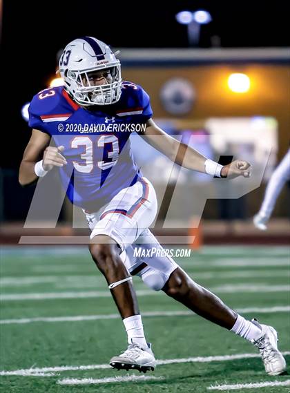 Thumbnail 2 in Graham vs Perryton (UIL 4A Area Playoff) photogallery.