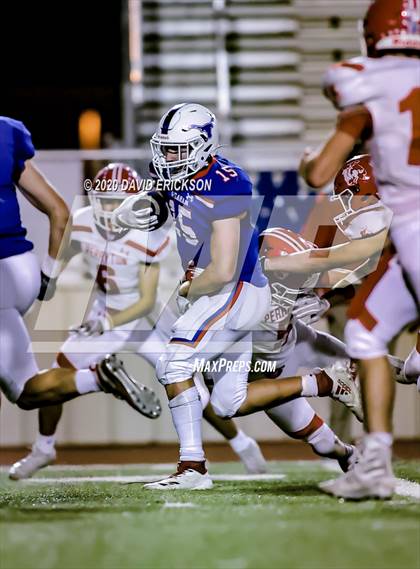 Thumbnail 2 in Graham vs Perryton (UIL 4A Area Playoff) photogallery.