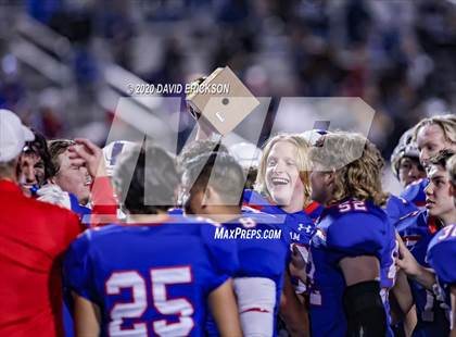 Thumbnail 1 in Graham vs Perryton (UIL 4A Area Playoff) photogallery.