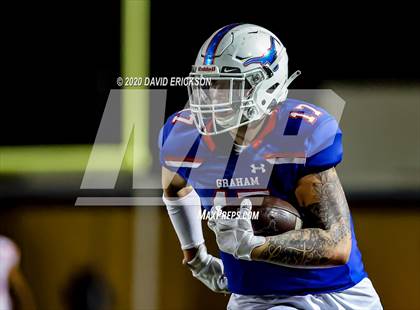 Thumbnail 3 in Graham vs Perryton (UIL 4A Area Playoff) photogallery.