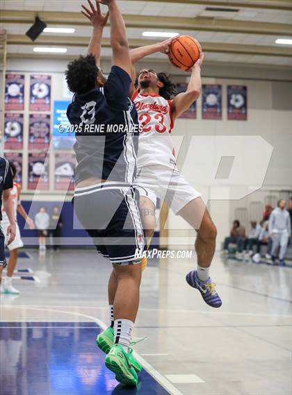 Thumbnail 1 in Brentwood School vs Cleveland (Crown City Round Ball Classic) photogallery.