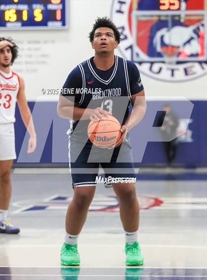 Thumbnail 2 in Brentwood School vs Cleveland (Crown City Round Ball Classic) photogallery.