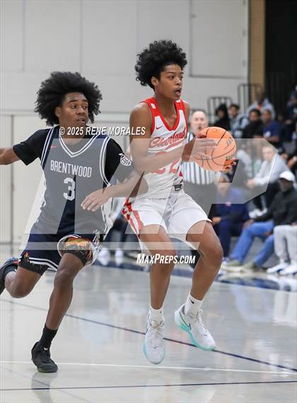 Thumbnail 1 in Brentwood School vs Cleveland (Crown City Round Ball Classic) photogallery.