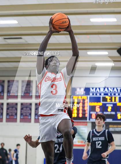 Thumbnail 2 in Brentwood School vs Cleveland (Crown City Round Ball Classic) photogallery.