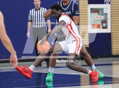 Thumbnail 3 in Brentwood School vs Cleveland (Crown City Round Ball Classic) photogallery.
