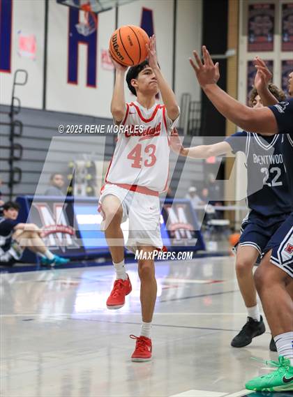 Thumbnail 1 in Brentwood School vs Cleveland (Crown City Round Ball Classic) photogallery.