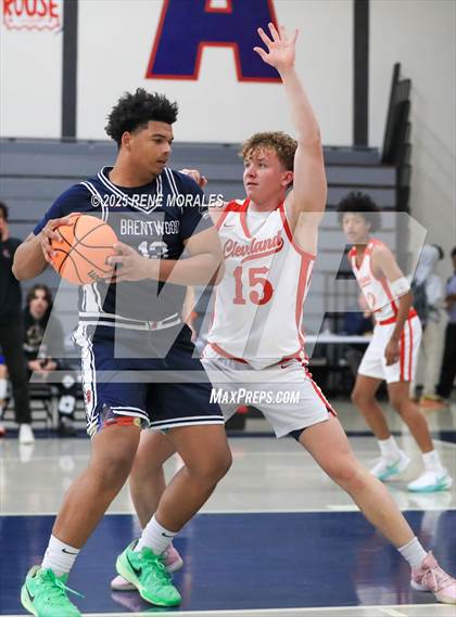Thumbnail 1 in Brentwood School vs Cleveland (Crown City Round Ball Classic) photogallery.