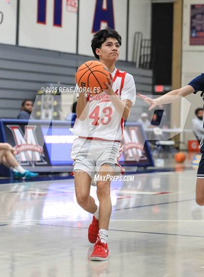 Thumbnail 3 in Brentwood School vs Cleveland (Crown City Round Ball Classic) photogallery.