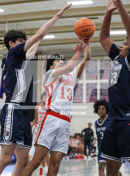 Thumbnail 1 in Brentwood School vs Cleveland (Crown City Round Ball Classic) photogallery.