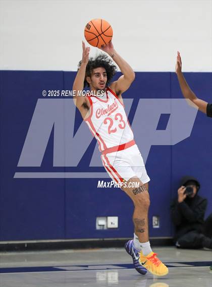 Thumbnail 3 in Brentwood School vs Cleveland (Crown City Round Ball Classic) photogallery.