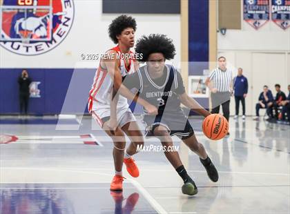 Thumbnail 1 in Brentwood School vs Cleveland (Crown City Round Ball Classic) photogallery.