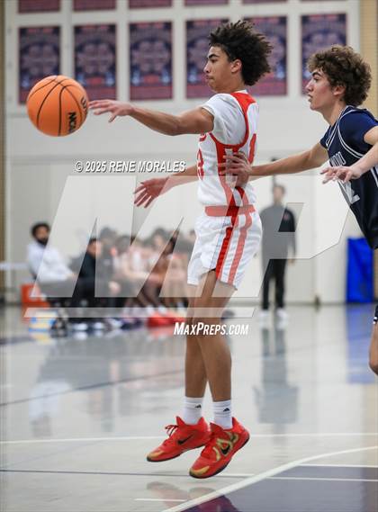 Thumbnail 2 in Brentwood School vs Cleveland (Crown City Round Ball Classic) photogallery.