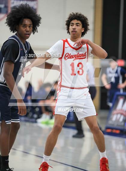 Thumbnail 2 in Brentwood School vs Cleveland (Crown City Round Ball Classic) photogallery.