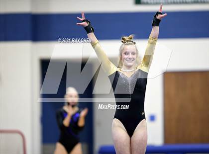 Thumbnail 1 in CHSAA 4A Individual Championships photogallery.