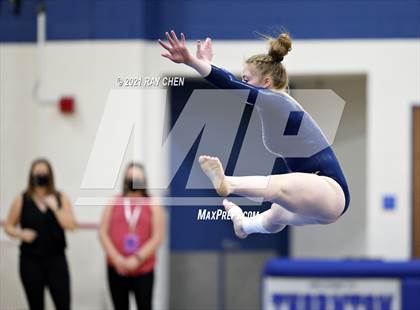 Thumbnail 2 in CHSAA 4A Individual Championships photogallery.