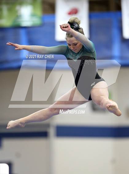 Thumbnail 3 in CHSAA 4A Individual Championships photogallery.